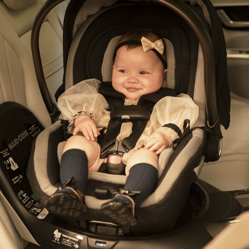 Peri™ 180° Rotating Infant Car Seat - Kindred Collection